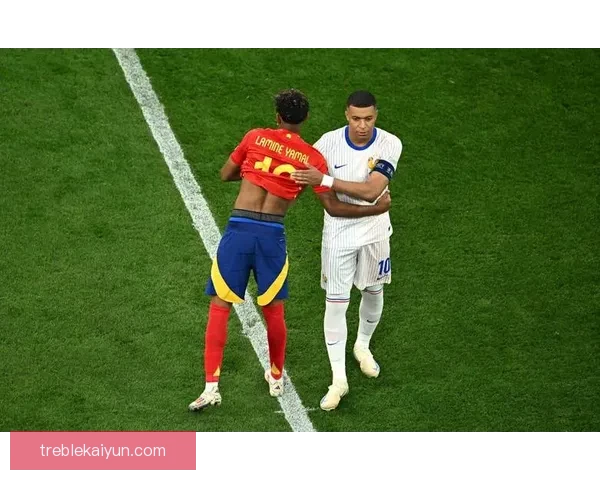 姆巴佩在欧洲杯中的速度表现稳健，成为法国家队进攻的关键因素